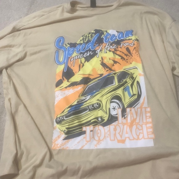 Oversized tan graphic shirt - Picture 1 of 1